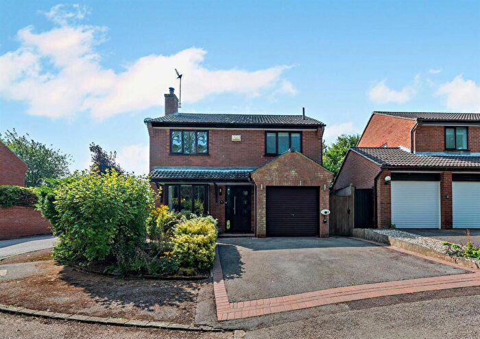 4 Bedroom Detached House For Sale In Rees Close, Uppingham, Rutland, LE15