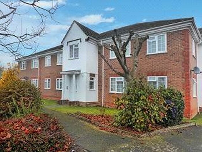 1 Bedroom Flat To Rent In Kingfisher Way, Bicester, Oxfordshire, OX26