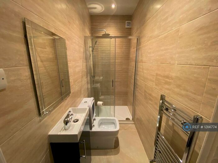 5 Bedroom Terraced House To Rent In Humber Avenue, Coventry, CV1