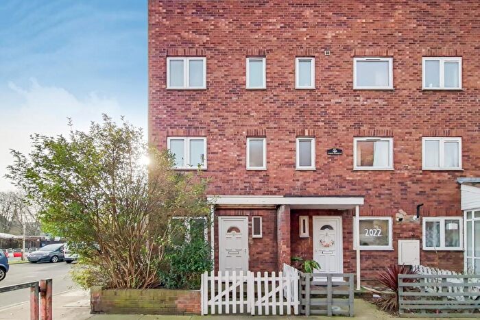 5 Bedroom Terraced House To Rent In Appleby Close, Seven Sisters, N15