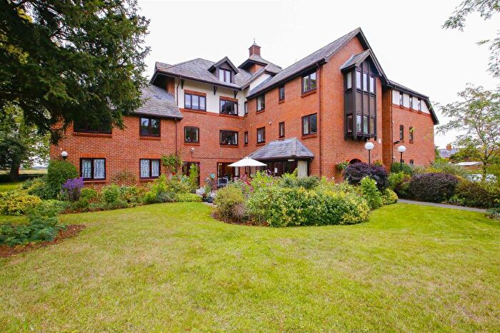 1 Bedroom Apartment To Rent In Newport Pagnel, MK16