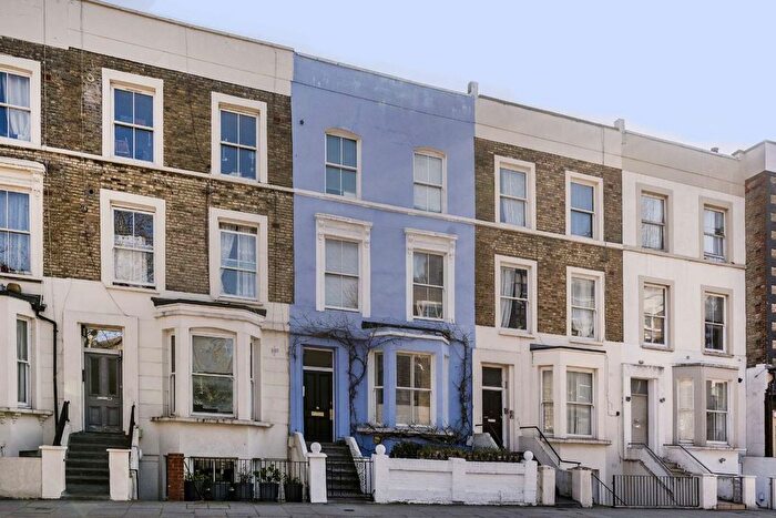 1 Bedroom Flat For Sale In Ladbroke Grove, North Kensington, W10