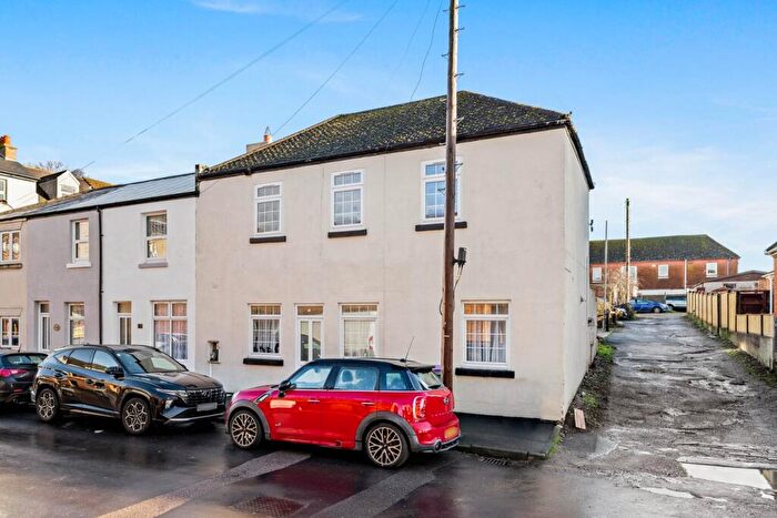 2 Bedroom Flat To Rent In Cheriton High Street, Folkestone, Folkestone, CT19