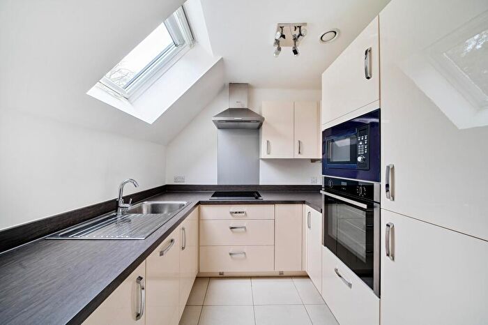 2 Bedroom Retirement Property For Sale In Westhall Road, Langton House, CR6