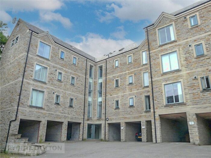 2 Bedroom Apartment For Sale In King Cross Street, Halifax, West Yorkshire, HX1