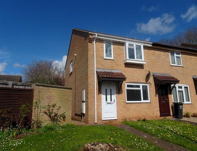 3 Bedroom End Of Terrace House To Rent In Trent Meadow, Taunton, TA1