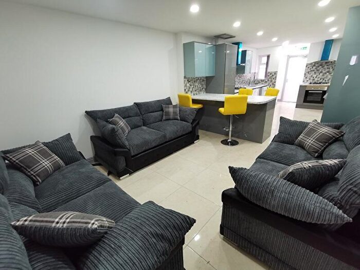 1 Bedroom Terraced House To Rent In Alton Road, Birmingham, B29