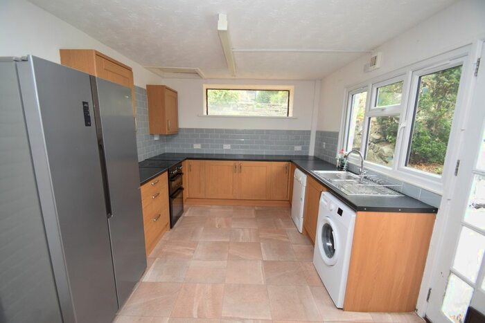 5 Bedroom Terraced House To Rent In Trevethan Road, Falmouth, TR11