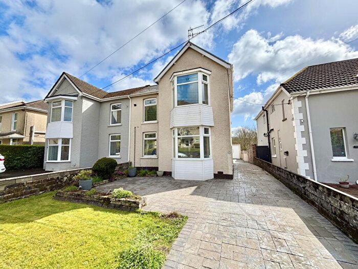 3 Bedroom Semi-Detached House For Sale In Brecon Road, Pontardawe, Swansea., SA8