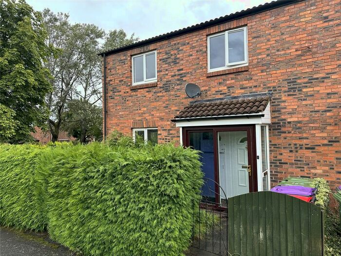 3 Bedroom End Of Terrace House To Rent In Epsom Court, Leegomery, Telford, Shropshire, TF1