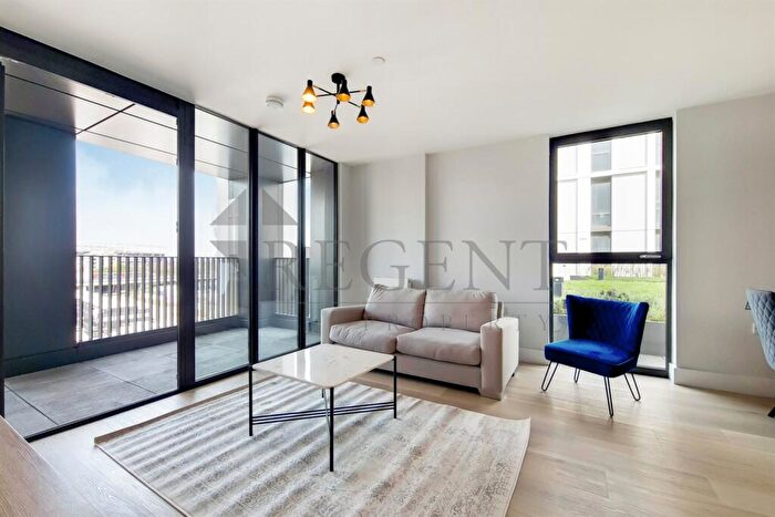 2 Bedroom Apartment To Rent In Corn House, Marshgate Lane, E15