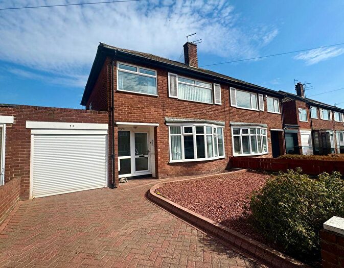 3 Bedroom Semi Detached House For Sale In Campsie Crescent, North Shields, NE30