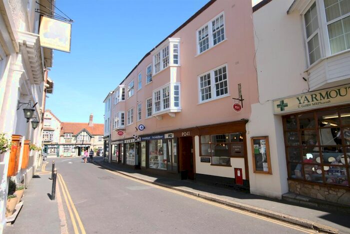 1 Bedroom Flat To Rent In Quay Street, Yarmouth, PO41