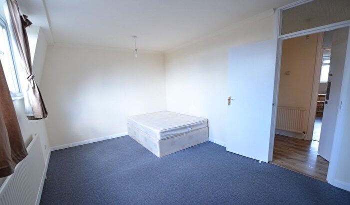 1 Bedroom Flat To Rent In Fonthill Road, Finsbury Park, N4