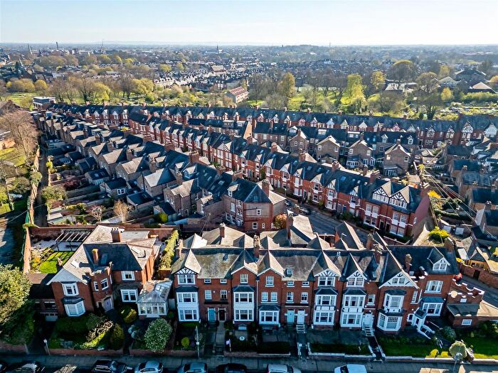 4 Bedroom Town House For Sale In Albemarle Road, York, YO23