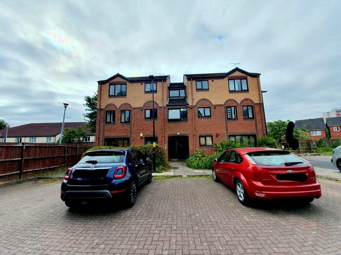 2 Bedroom Apartment To Rent In Ashton Croft, Birmingham, B16