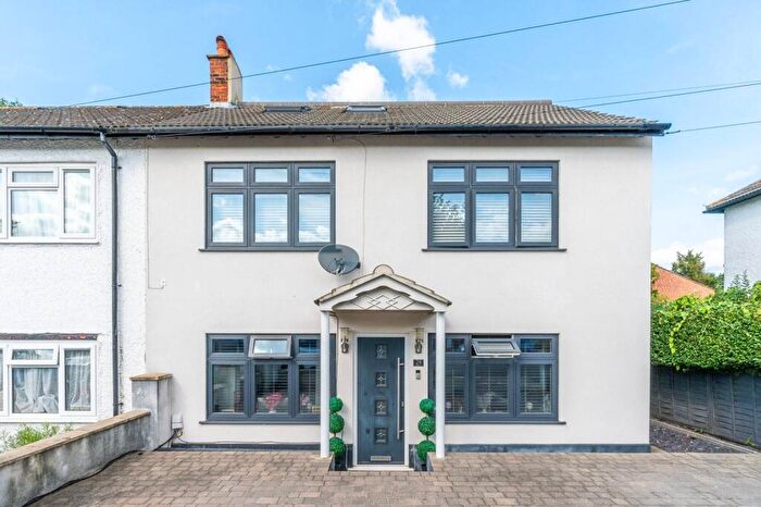 2 Bedroom Flat To Rent In Kensington Avenue, Thornton Heath, CR7