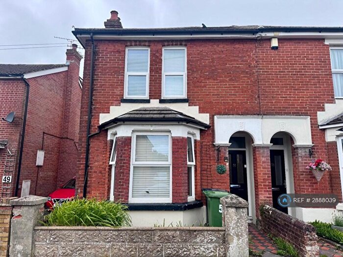 4 Bedroom Semi-Detached House To Rent In Guest Road, Eastleigh, SO50