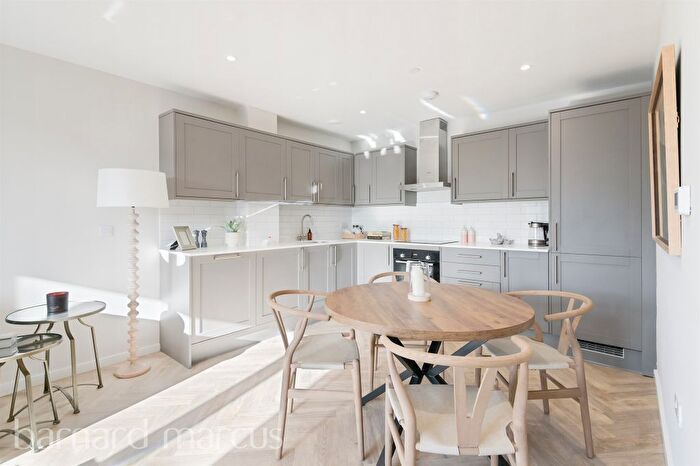 1 Bedroom Flat For Sale In Fallsbrook Road, London, SW16