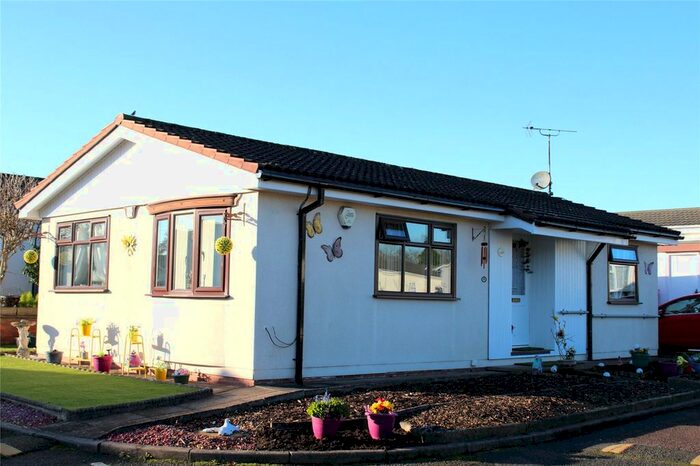 2 Bedroom Bungalow For Sale In Chapel Lane, Wythall, Birmingham, Worcestershire, B47