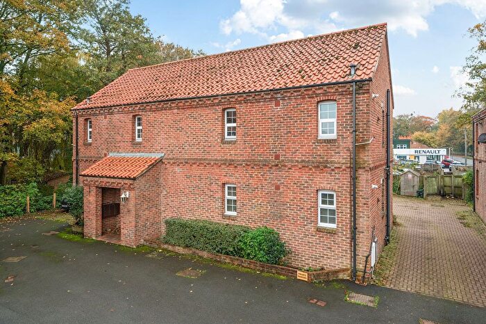 1 Bedroom Flat For Sale In Horsefair, Boroughbridge, YO51