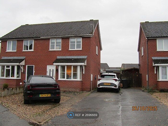 3 Bedroom Semi Detached House To Rent In Secker Drive, Dereham, NR19