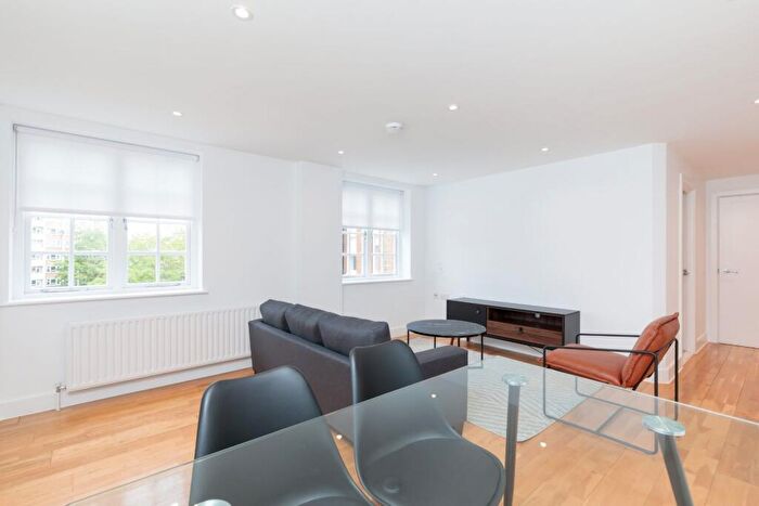 2 Bedroom Apartment To Rent In St Mark's Apartments, City Road, London, EC1V