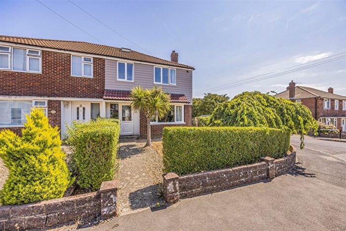 3 Bedroom Semi-detached House For Sale In Margarita Road, Fareham, PO15