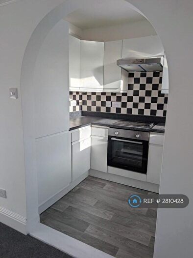 3 Bedroom Flat To Rent In Percy House, Margate, CT9