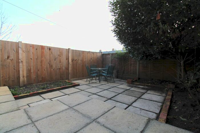 4 Bedroom Terraced House To Rent In Ashvale Road, London, SW17