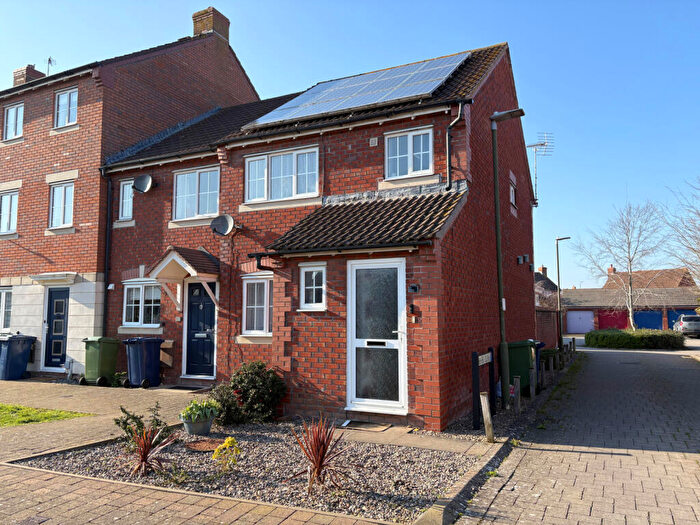 4 Bedroom Semi Detached House For Sale In Clifford Avenue, Walton Cardiff, Tewkesbury, GL20