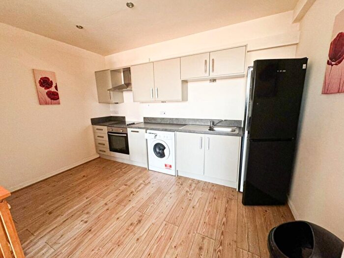 Studio To Rent In Holderness Road, Hull, HU9