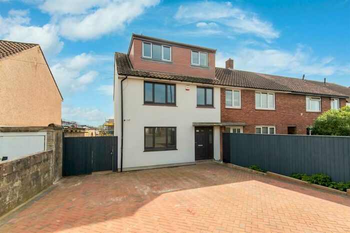 4 Bedroom House To Rent In Bonnington Walk, Bristol, BS7