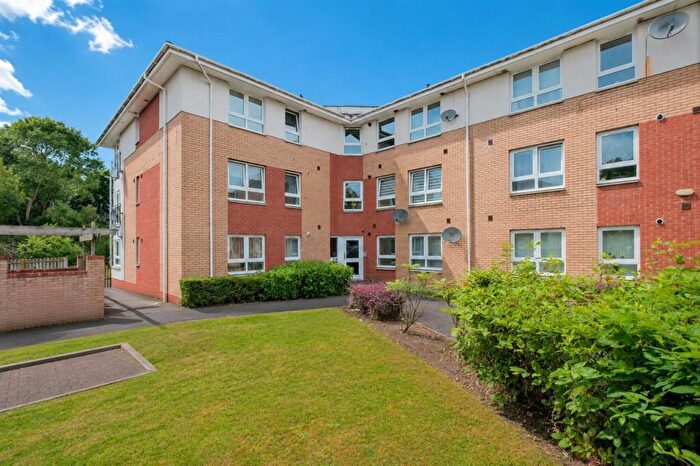2 Bedroom Apartment For Sale In May Wynd, Hamilton, ML3