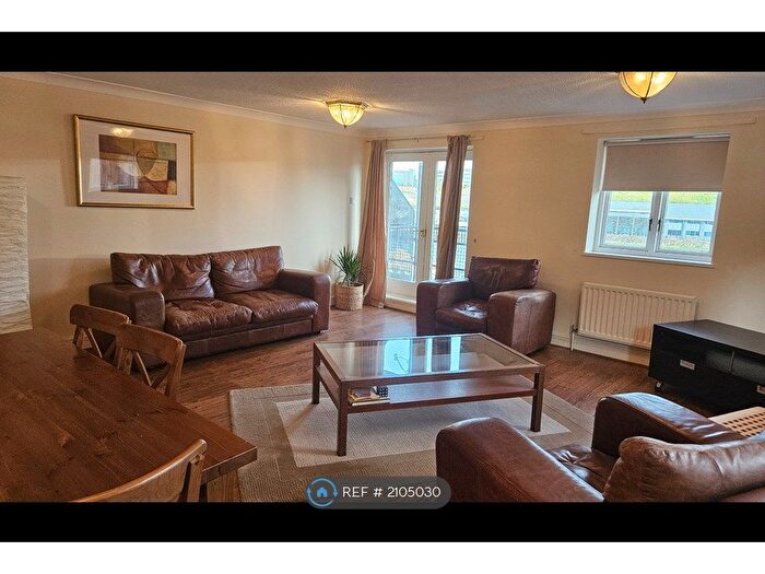 2 Bedroom Flat To Rent In Love Lane, Newcastle Upon Tyne, NE1