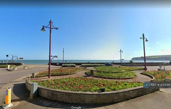 1 Bedroom Flat To Rent In Marine Crescent, Seaton, EX12