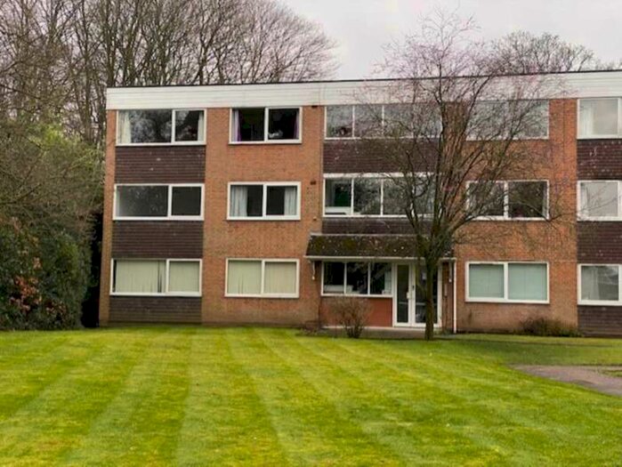 2 Bedroom Apartment To Rent In Lichfield Road, Sutton Coldfield, B74