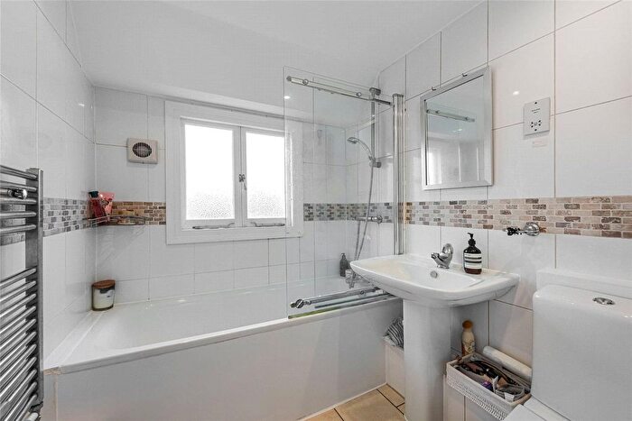 1 Bedroom Flat To Rent In St Georges Drive, London, SW1V