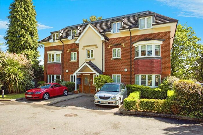 2 Bedroom Flat To Rent In Marchmont Place, Bracknell, RG12
