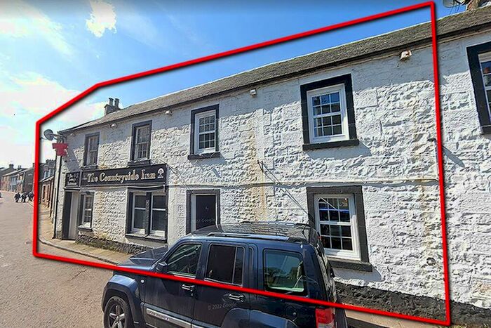 8 Bedroom Flat For Sale In , Main Street, Douglas, ML11