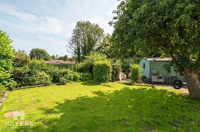 4 Bedroom Detached House For Sale In Piddletrenthide, DT2