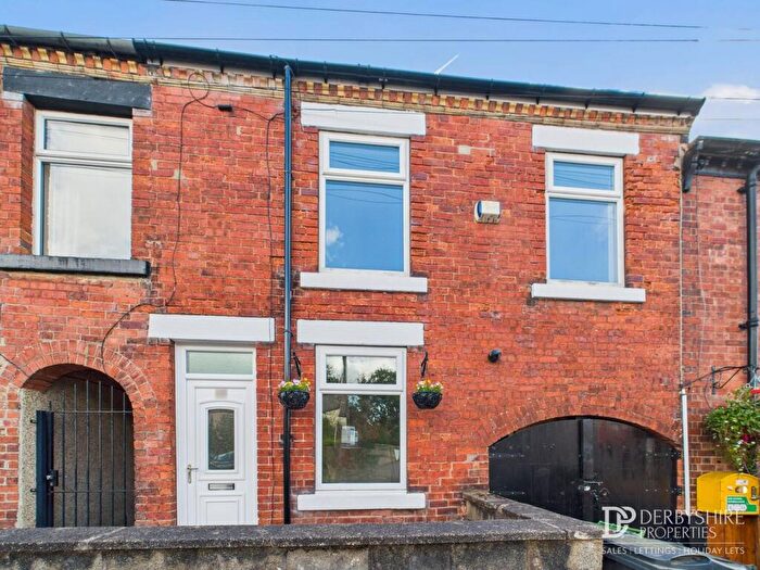 3 Bedroom Terraced House For Sale In Park Street, Alfreton, DE55