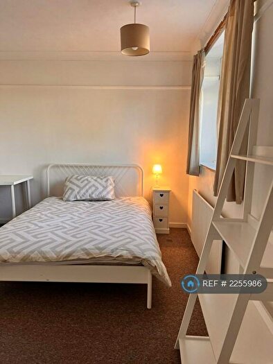 5 Bedroom Semi-Detached House To Rent In Scarnell Road, Norwich, NR5