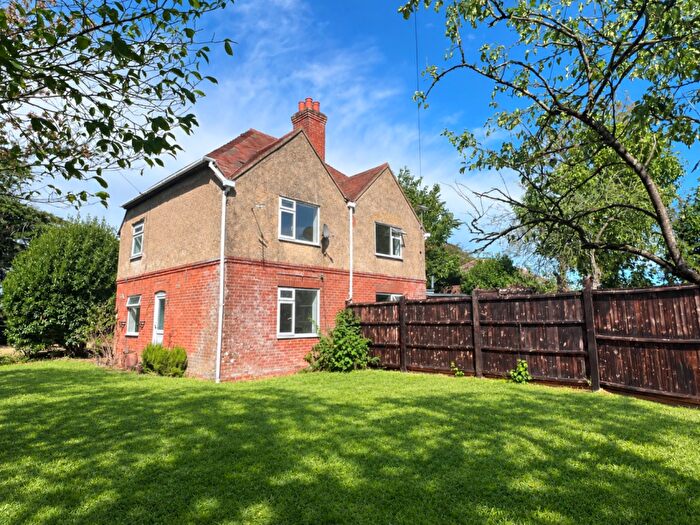 2 Bedroom Semi-Detached House To Rent In Lea Green Farm Cottages Christchurch Road, Downton, Lymington, SO41