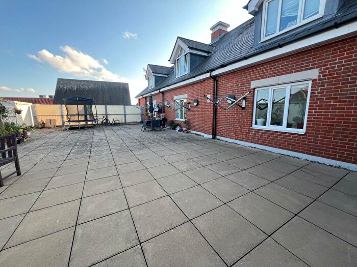 2 Bedroom Flat To Rent In Wimpole Road, Colchester, CO1