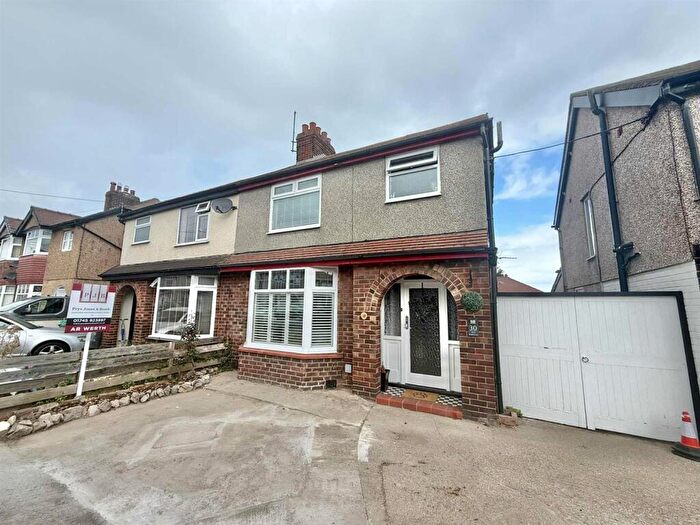 3 Bedroom House For Sale In Clwyd Avenue, Abergele, Conwy, LL22