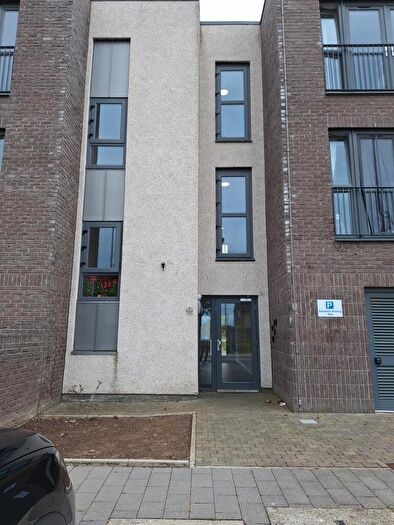 2 Bedroom Apartment To Rent In Flat, Ellis Drive, Edinburgh, EH14