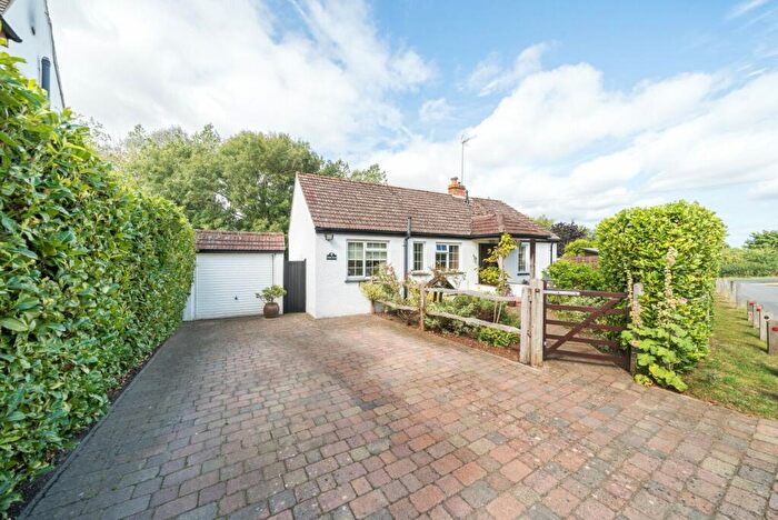2 Bedroom Bungalow For Sale In Cranmore Lane, West Horsley, KT24