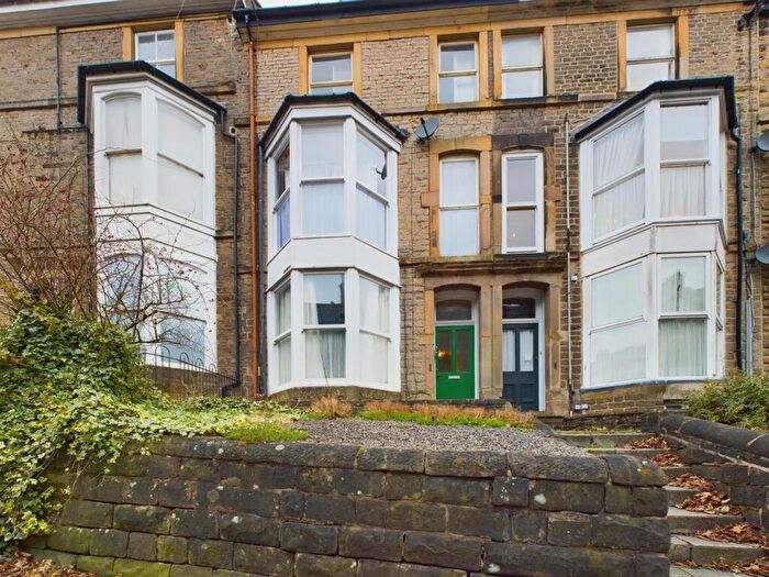 2 Bedroom Terraced House For Sale In Belmont Terrace, Buxton, SK17