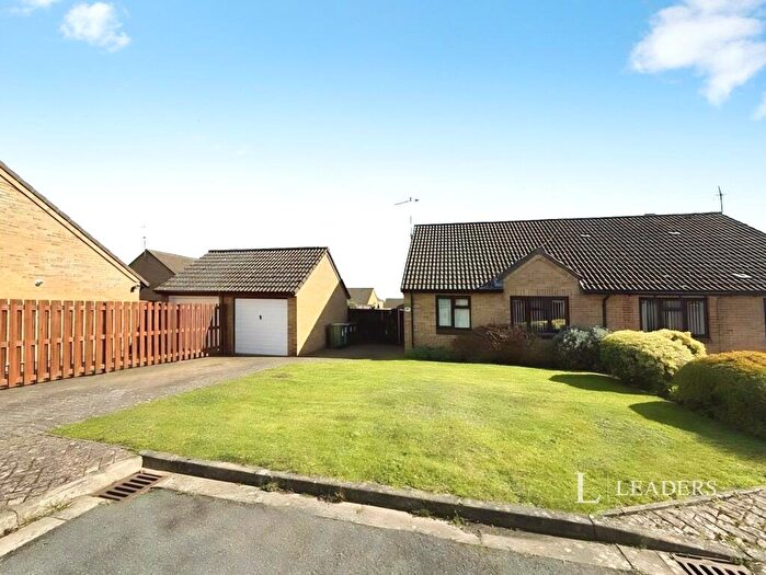 2 Bedroom Bungalow To Rent In Heathcote Road, Bourne, PE10